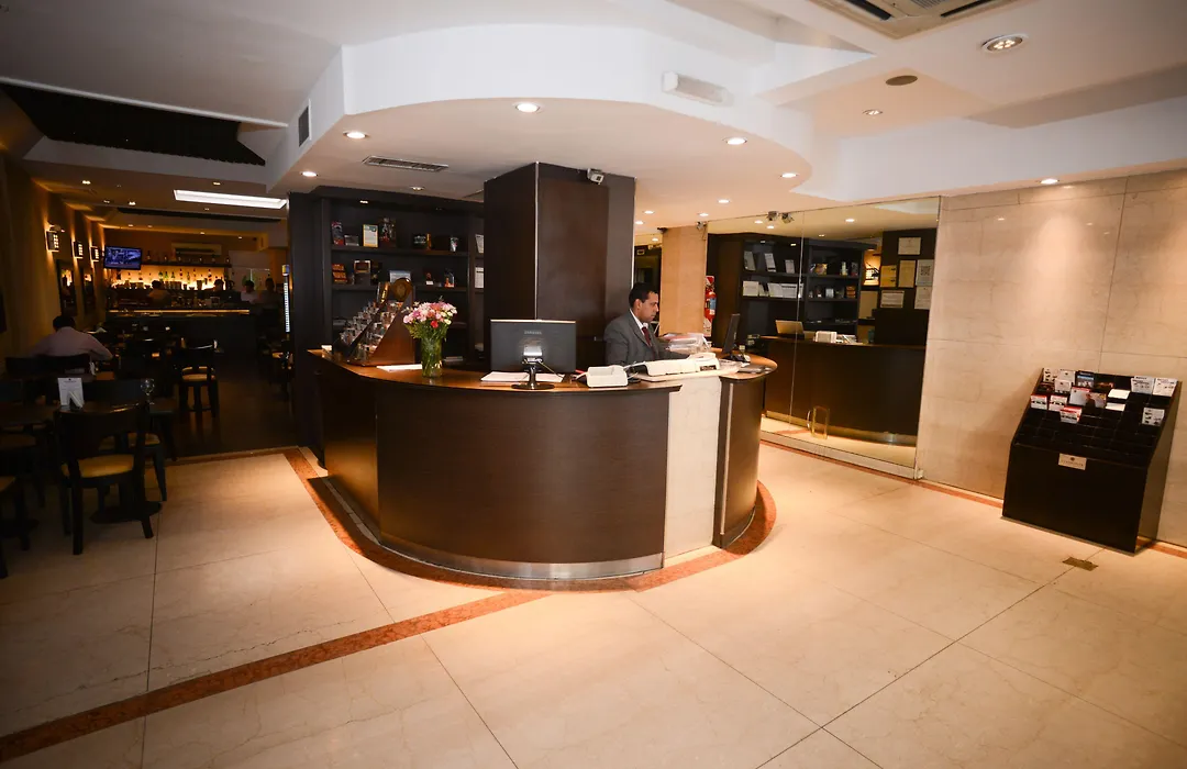 Up Viamonte Hotel-1